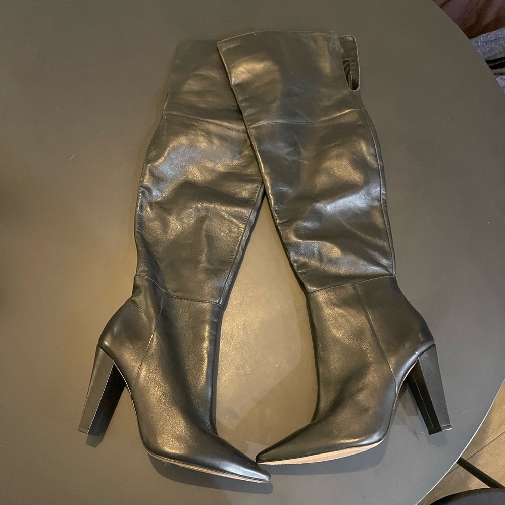 NEVER WORN: Vince Camuto Knee-High Boots